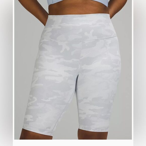 Lululemon Wunder Under HR Short 10" - Picture 4 of 9